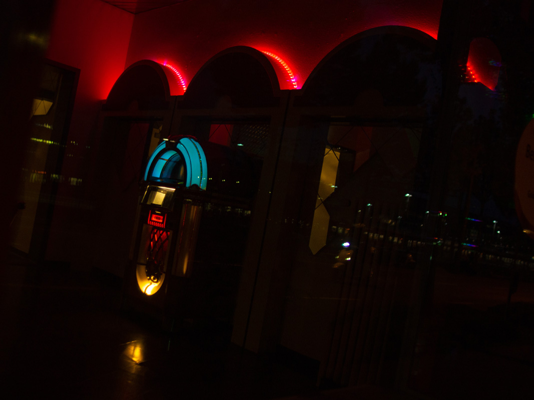 Citylife streetphotography Colors